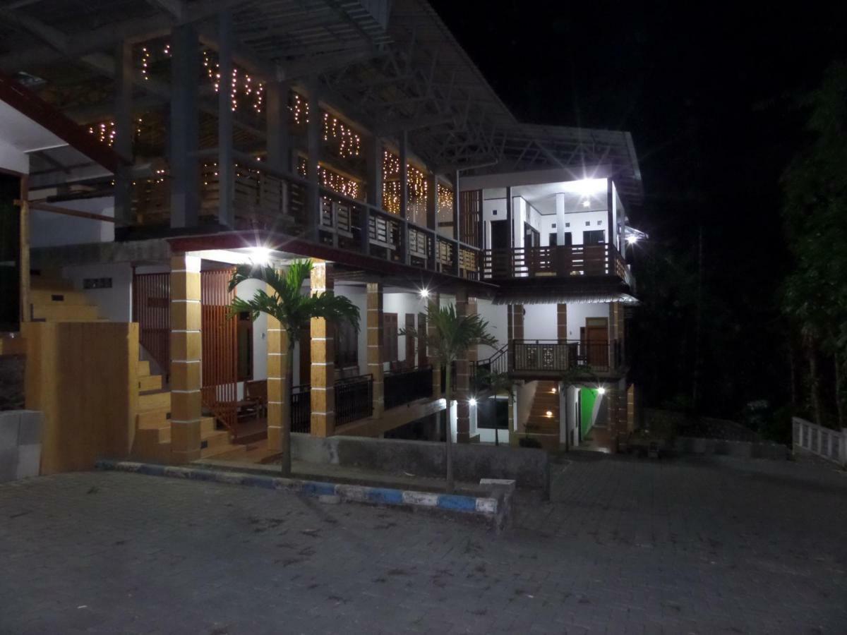 Kahyuna Guesthouse Bromo Ngoại thất bức ảnh